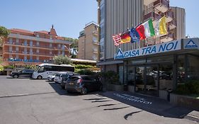 Hotel Casa Tra Noi Roma Exterior photo