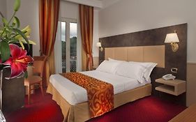 Pinewood Hotel Roma Exterior photo