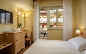 Hotel Santa Costanza by OMNIA hotels Roma Exterior photo