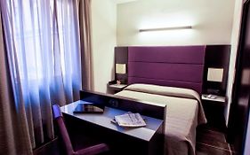 Hotel Caprice Roma Room photo