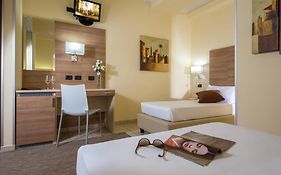 Hotel Domidea Roma Exterior photo