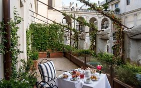 Hotel Vilòn - Small Luxury Hotels of the World Roma Exterior photo