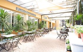 Scheppers Hotel&Hostel Roma Exterior photo