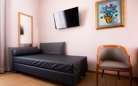 Hotel Giolli Nazionale Roma Exterior photo