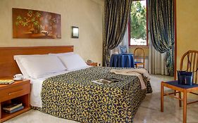 Jonico Hotel Roma Exterior photo