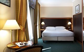 Smooth Hotel Rome West Exterior photo