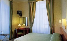 Hotel Dina Roma Exterior photo