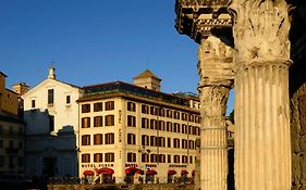 Forum Roma Exterior photo