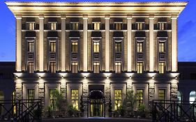 TH Roma - Carpegna Palace Hotel Exterior photo